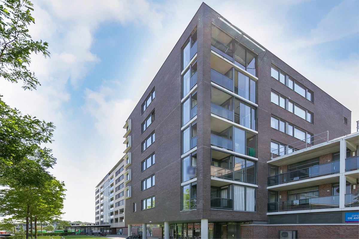 Lasserstraat 104