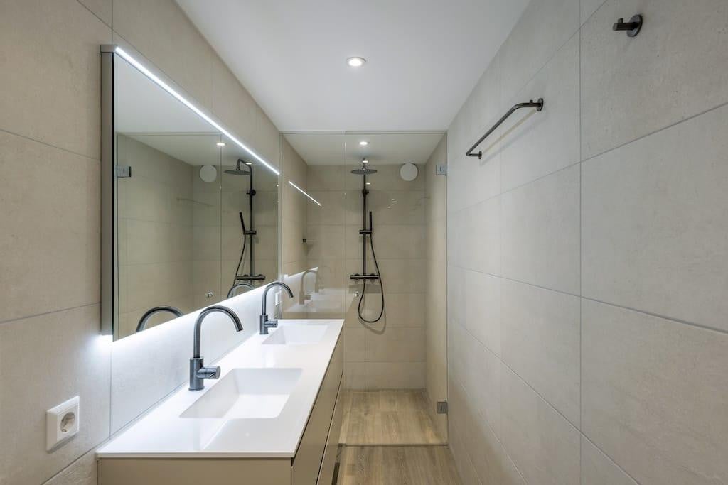 Woning te huur: Bloemstraat, Amsterdam