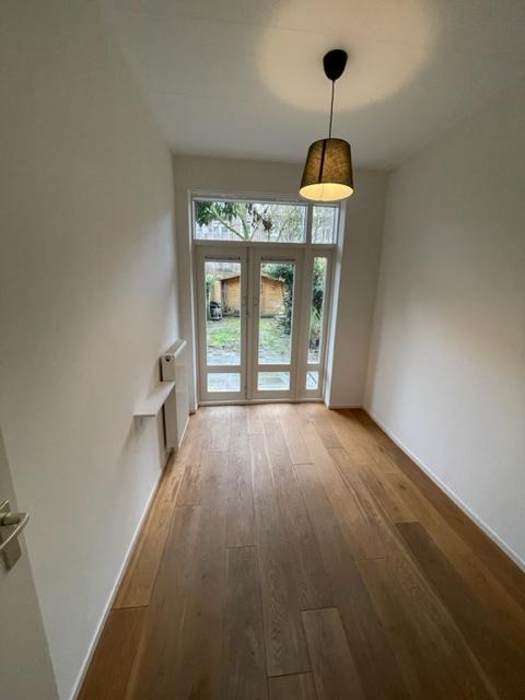Te huur Appartement Postjeskade in Amsterdam