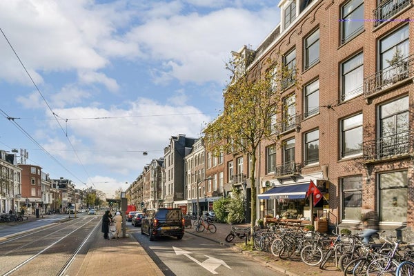 Flat Overtoom in Amsterdam