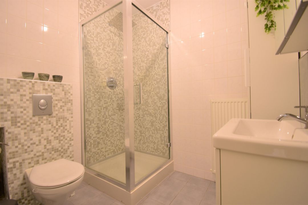 Woning te huur: Spoorstraat, Breda