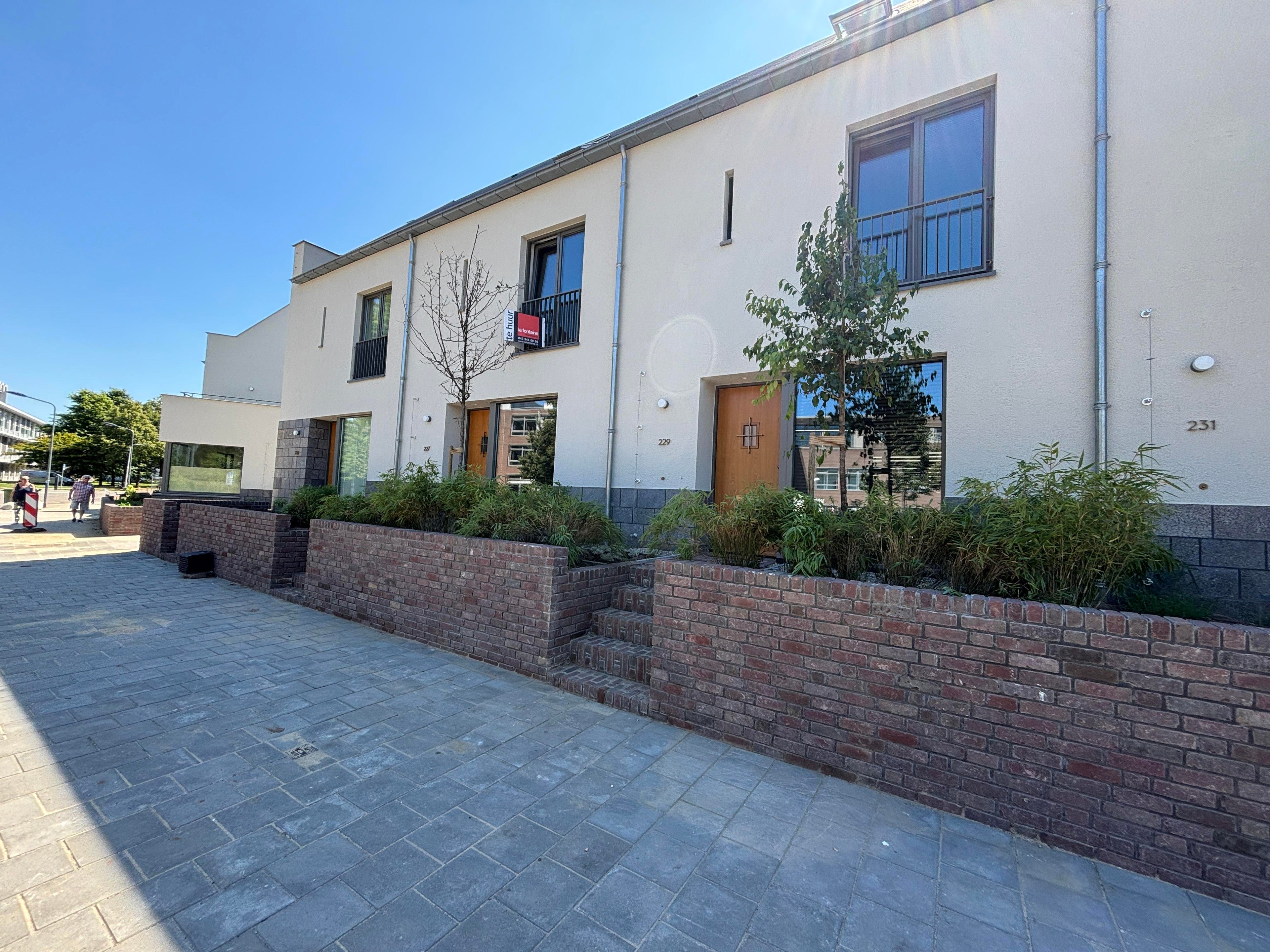 Te huur Huis Adelbert van Scharnlaan in Maastricht