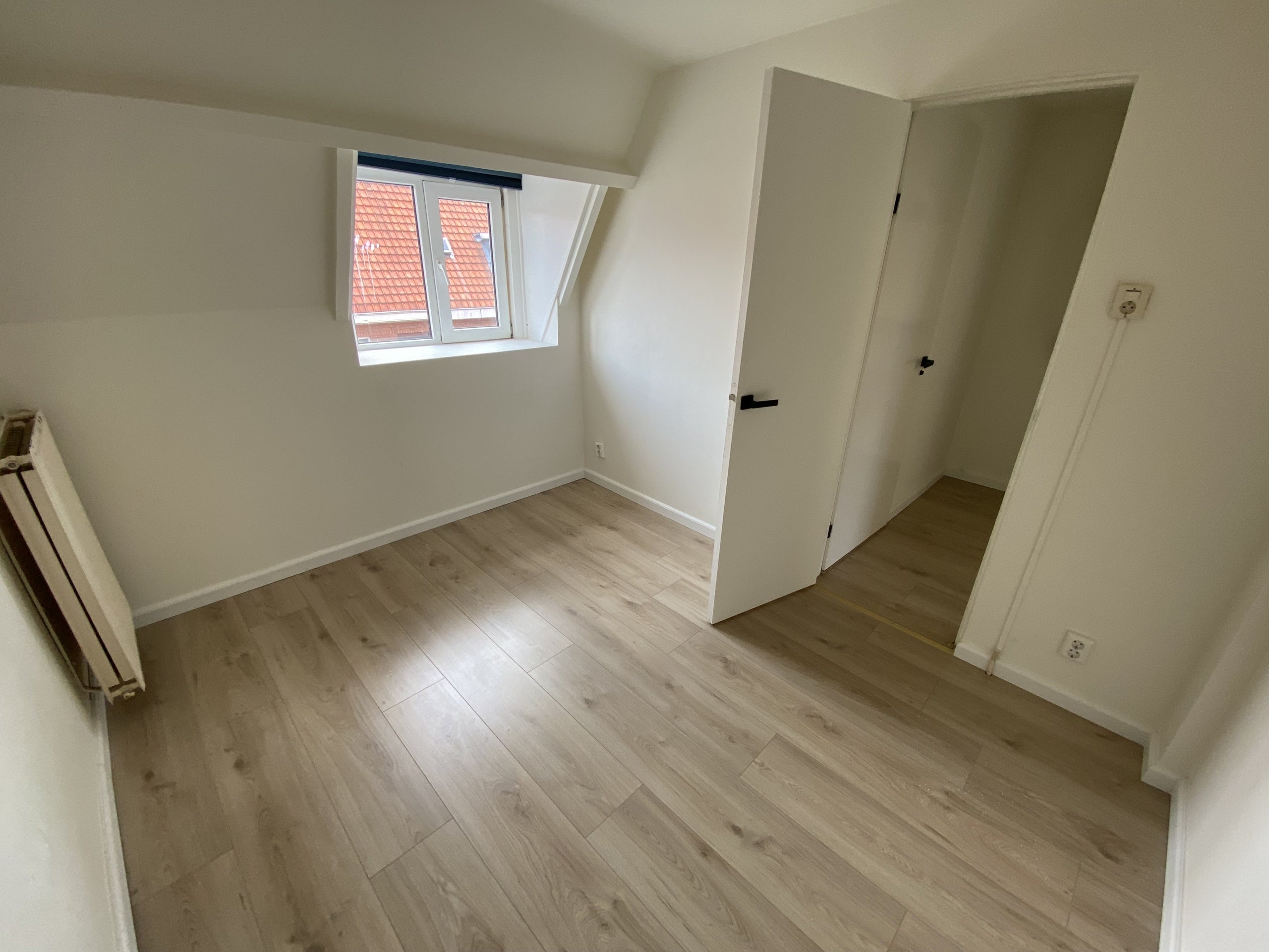 Kamer te huur: Ampèrestraat, Schiedam