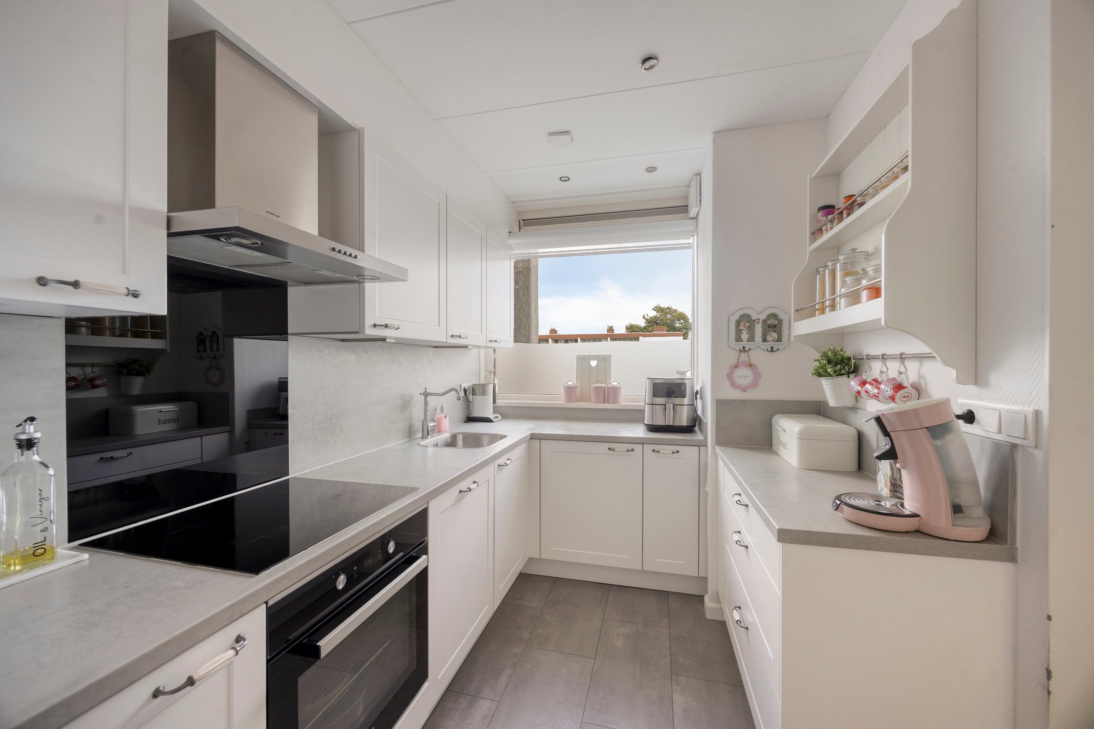 Appartement te koop: Zilverschoonplein 13, Zaandam
