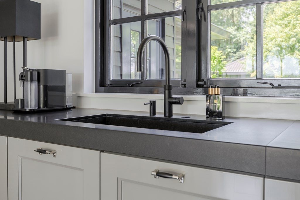 Vrijstaande woning te koop: Utrechtseweg 28, Renswoude