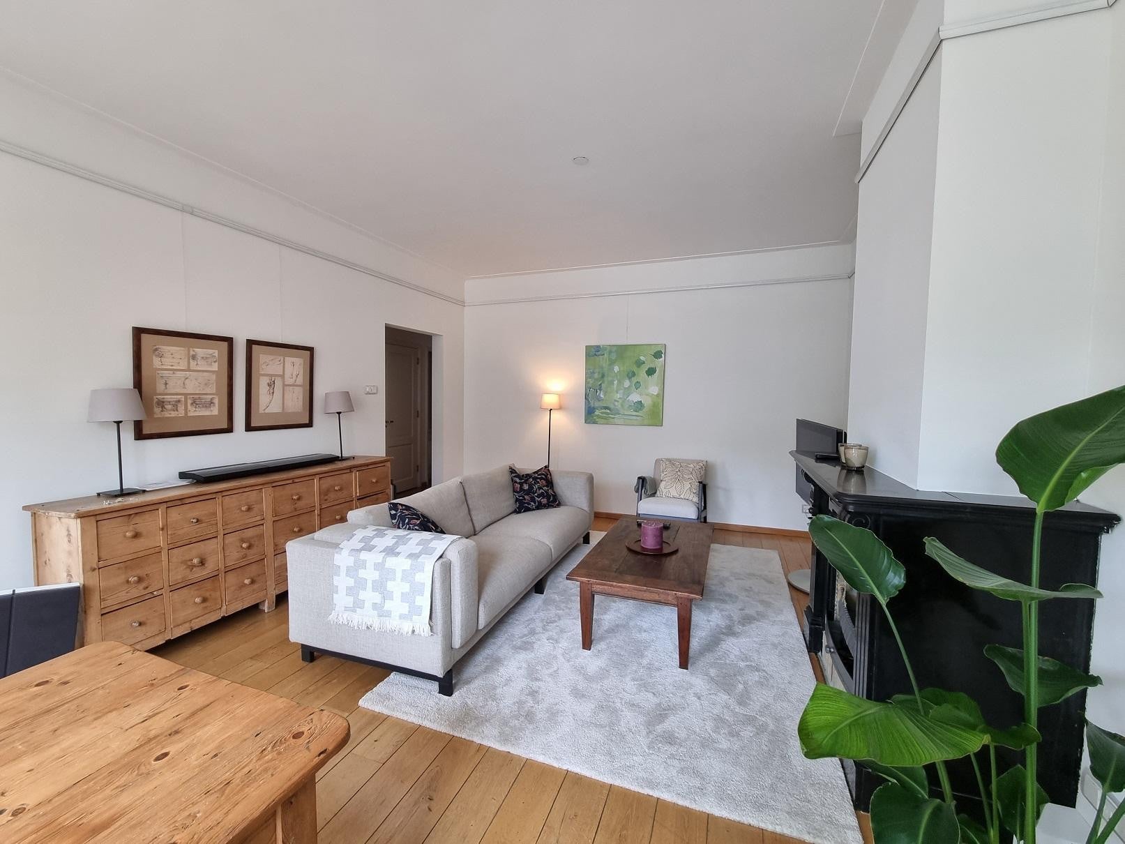 Woning te huur: Van Baerlestraat, Amsterdam