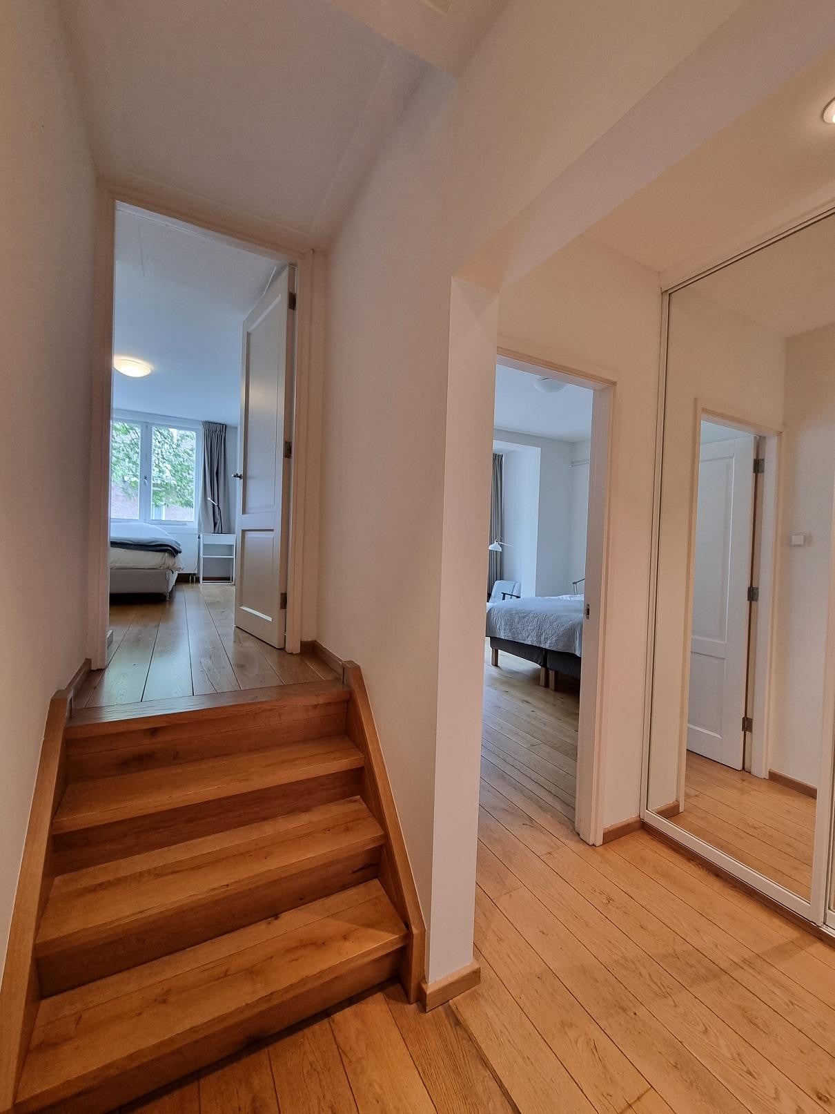 Woning te huur: Van Baerlestraat, Amsterdam