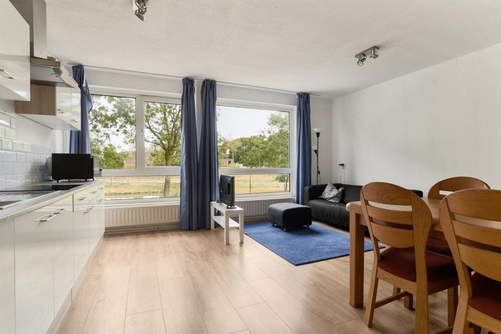 Flat Bernard Shawsingel 146
