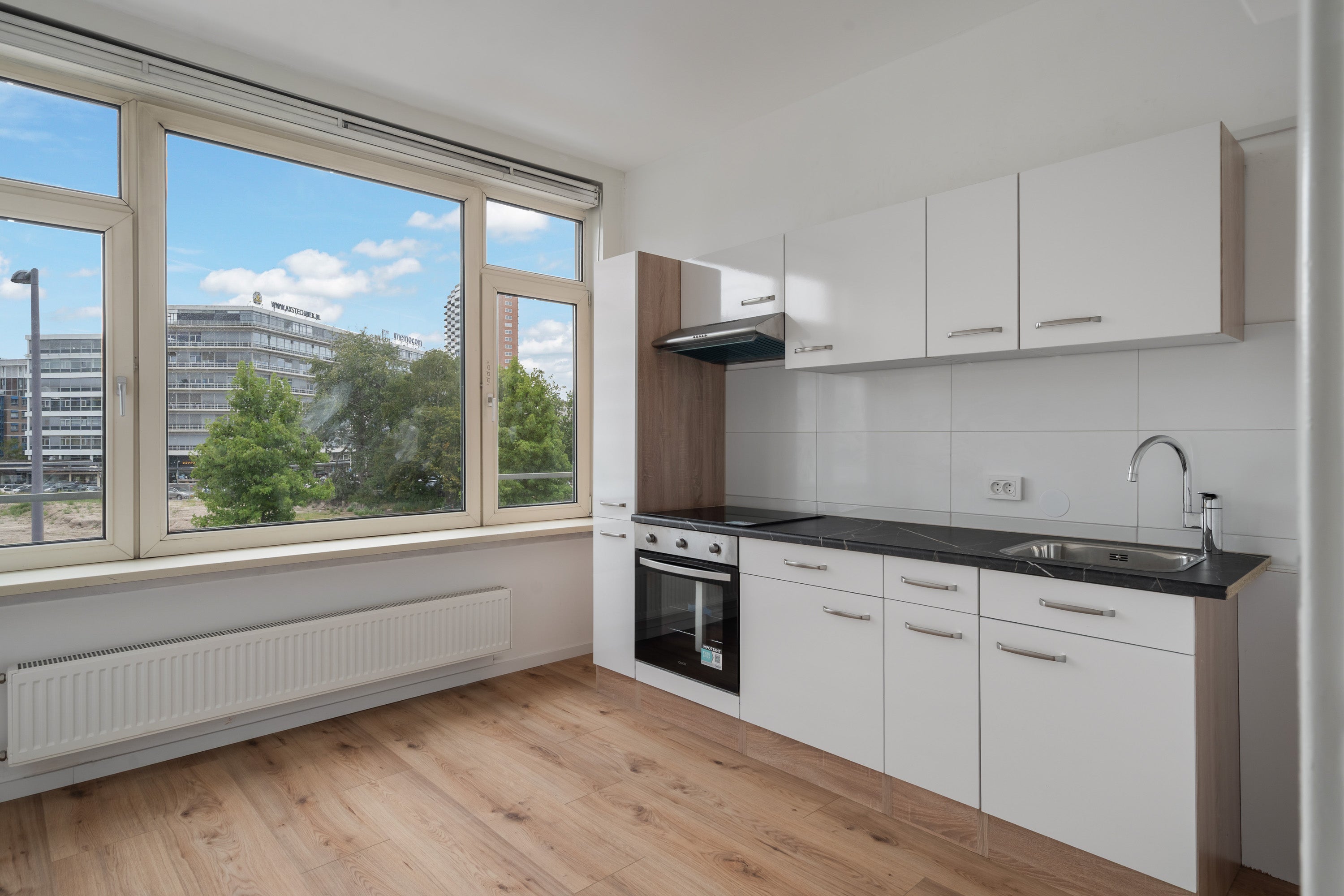 Appartement te koop: Strevelsweg 339, Rotterdam