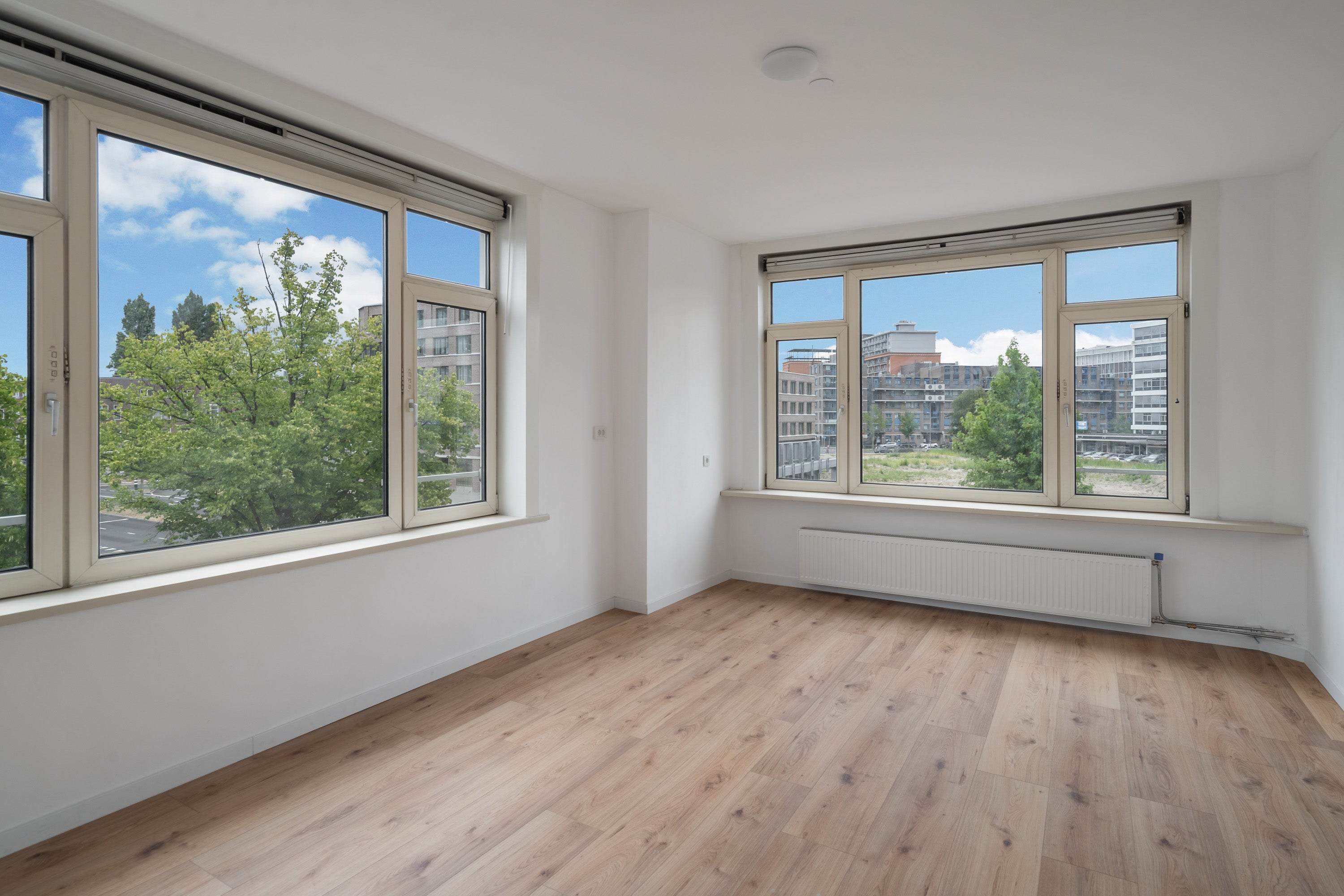 Appartement te koop: Strevelsweg 339, Rotterdam