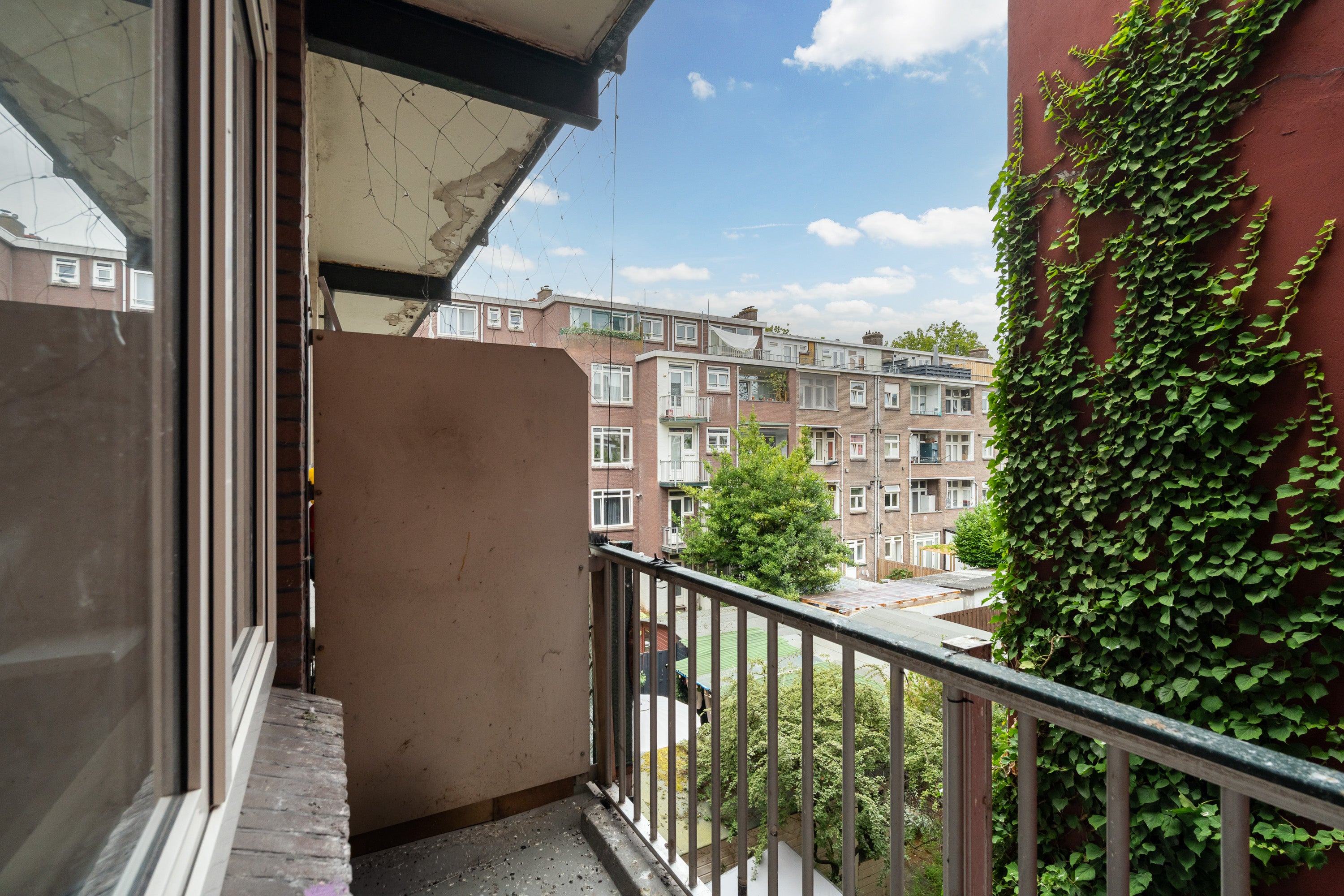 Appartement te koop: Strevelsweg 339, Rotterdam