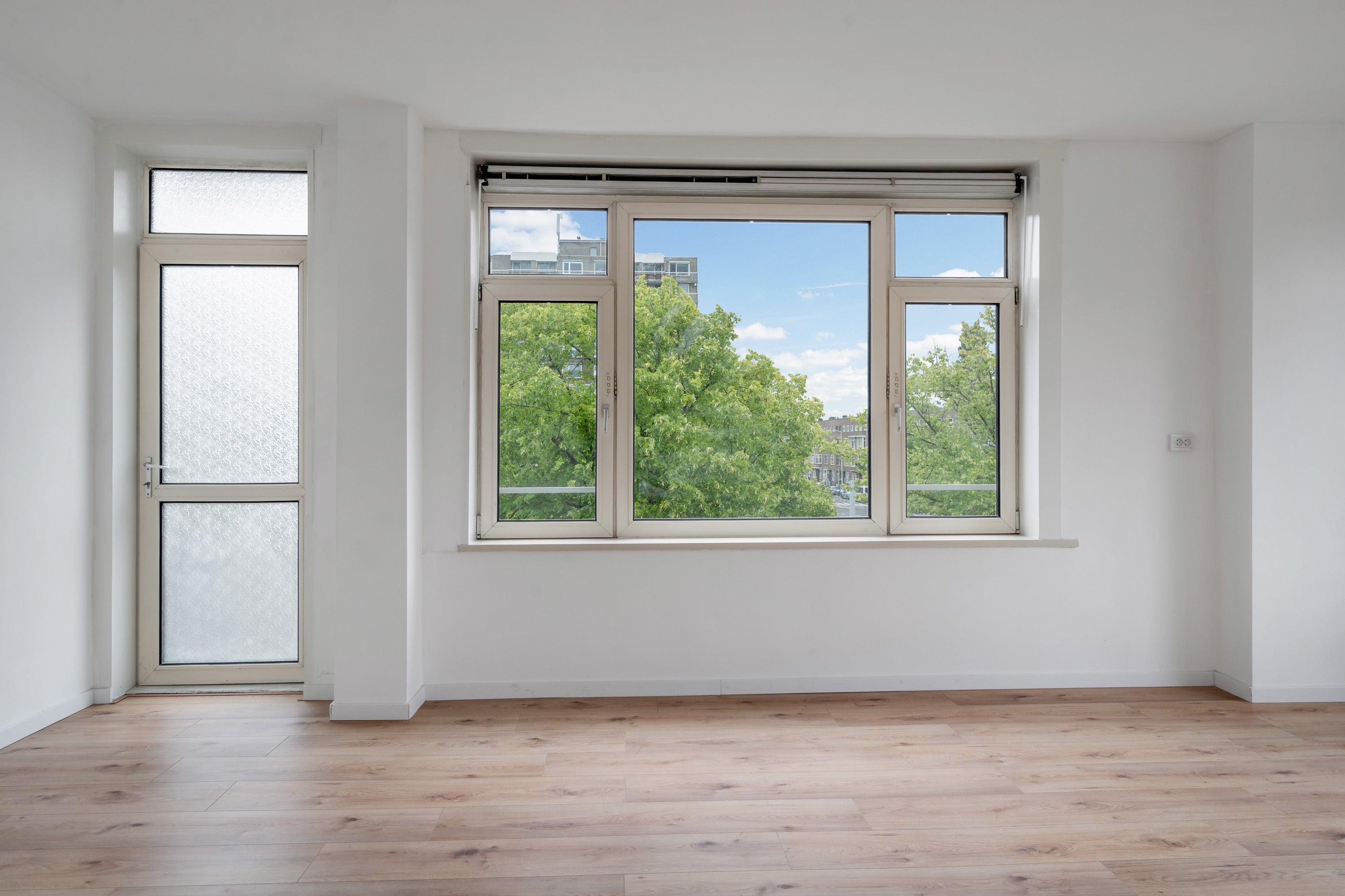 Appartement te koop: Strevelsweg 339, Rotterdam