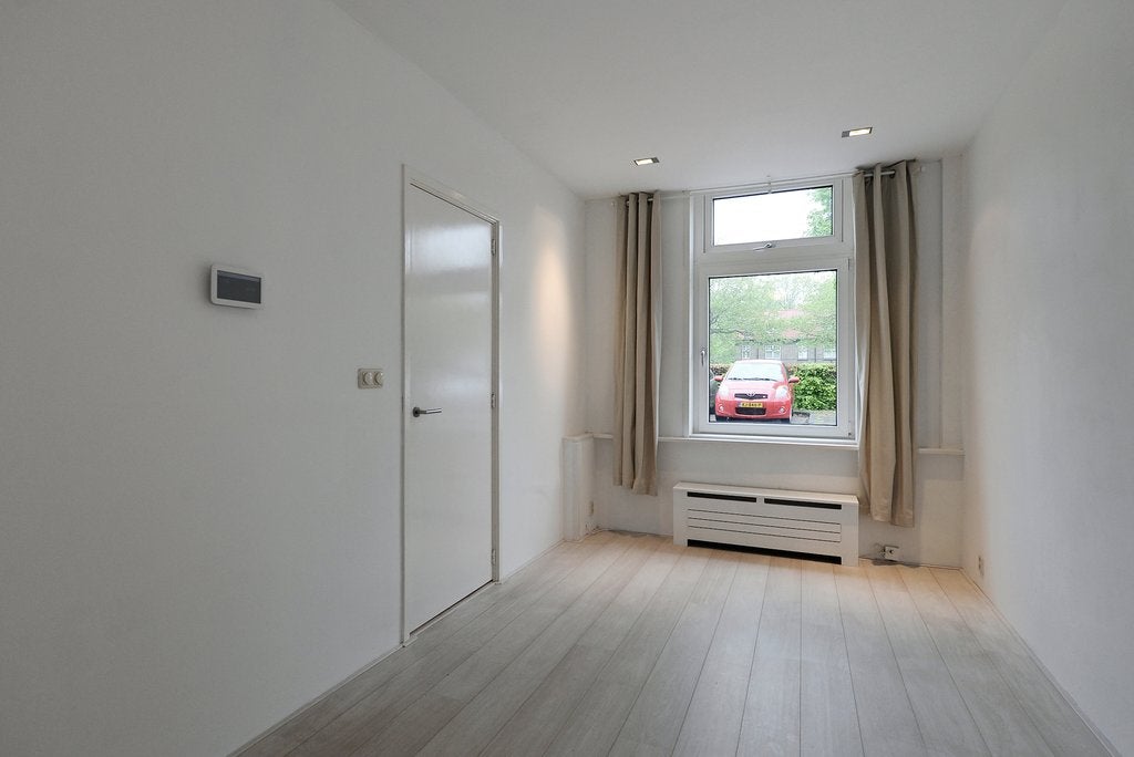 Tussenwoning te huur: Oostplantsoen 11, Delft