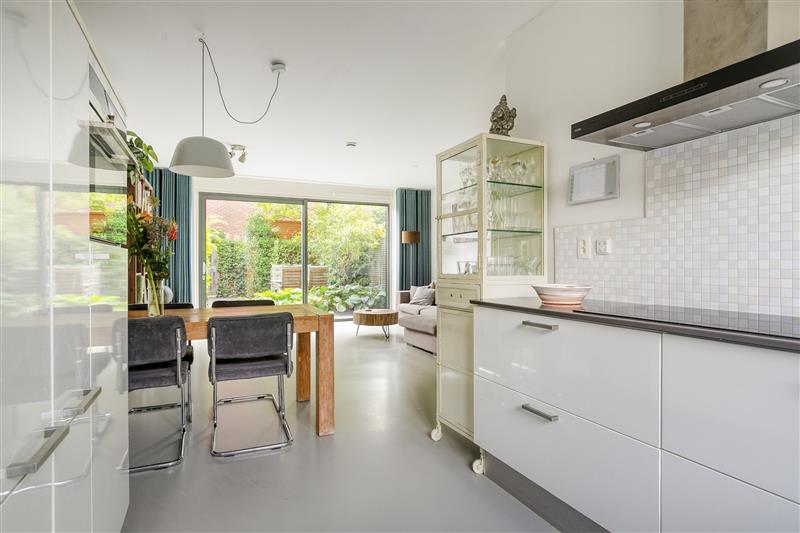 Tussenwoning te koop: Marjoleinstraat 199, Amsterdam