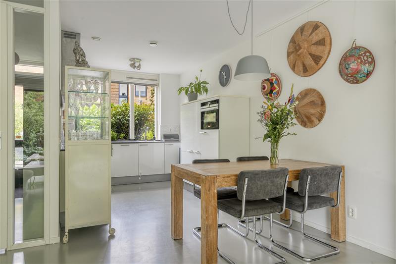 Tussenwoning te koop: Marjoleinstraat 199, Amsterdam