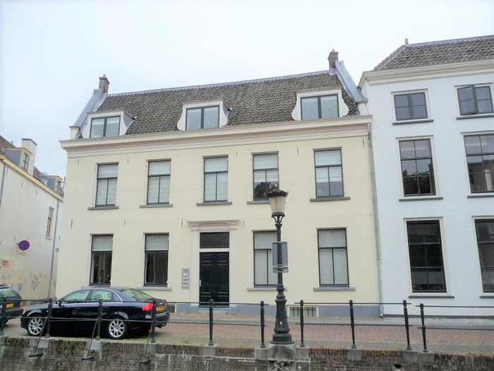 Te huur: Appartement Plompetorengracht in Utrecht