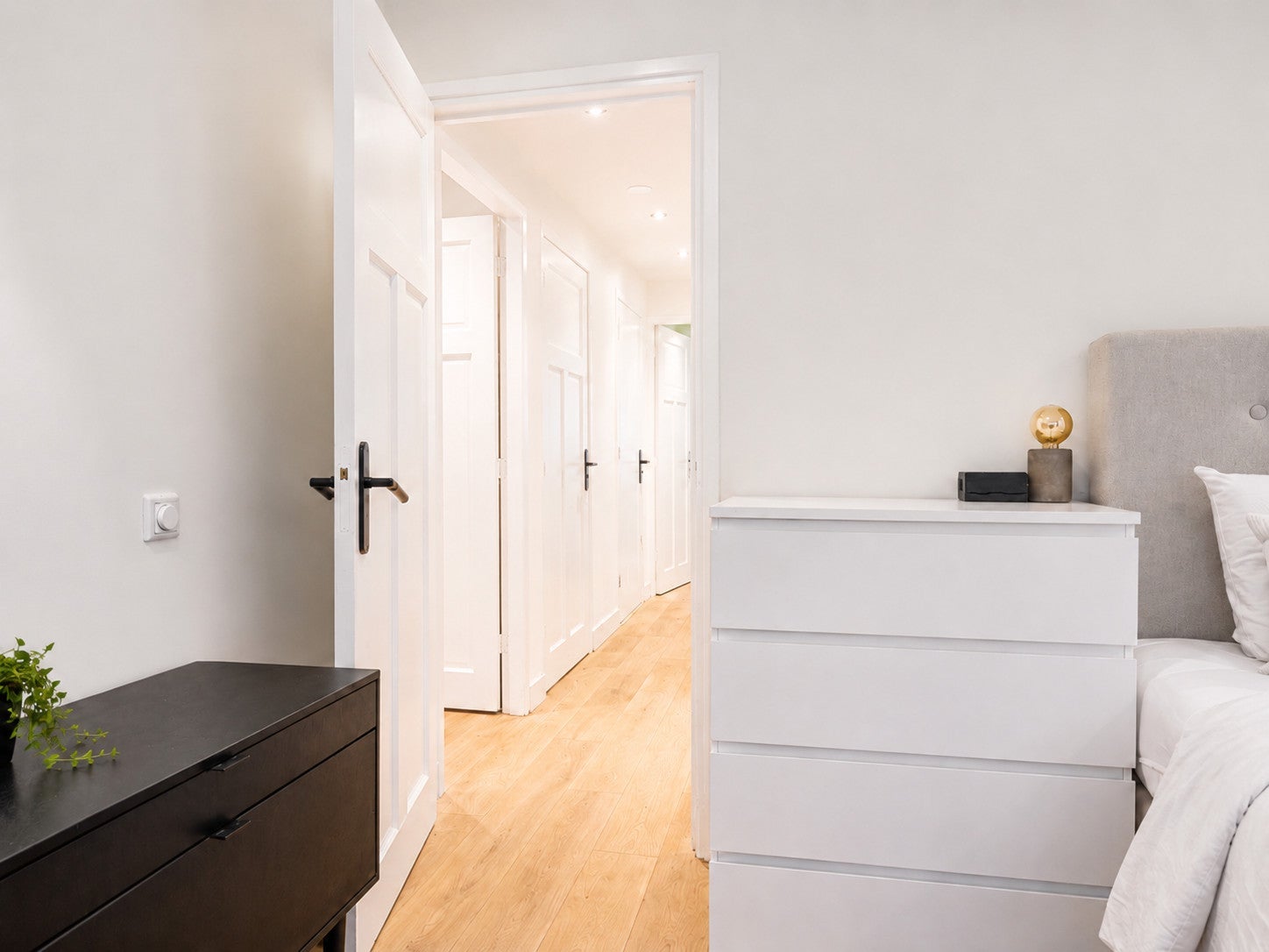 Appartement te huur: Albert Cuypstraat 150B, Amsterdam