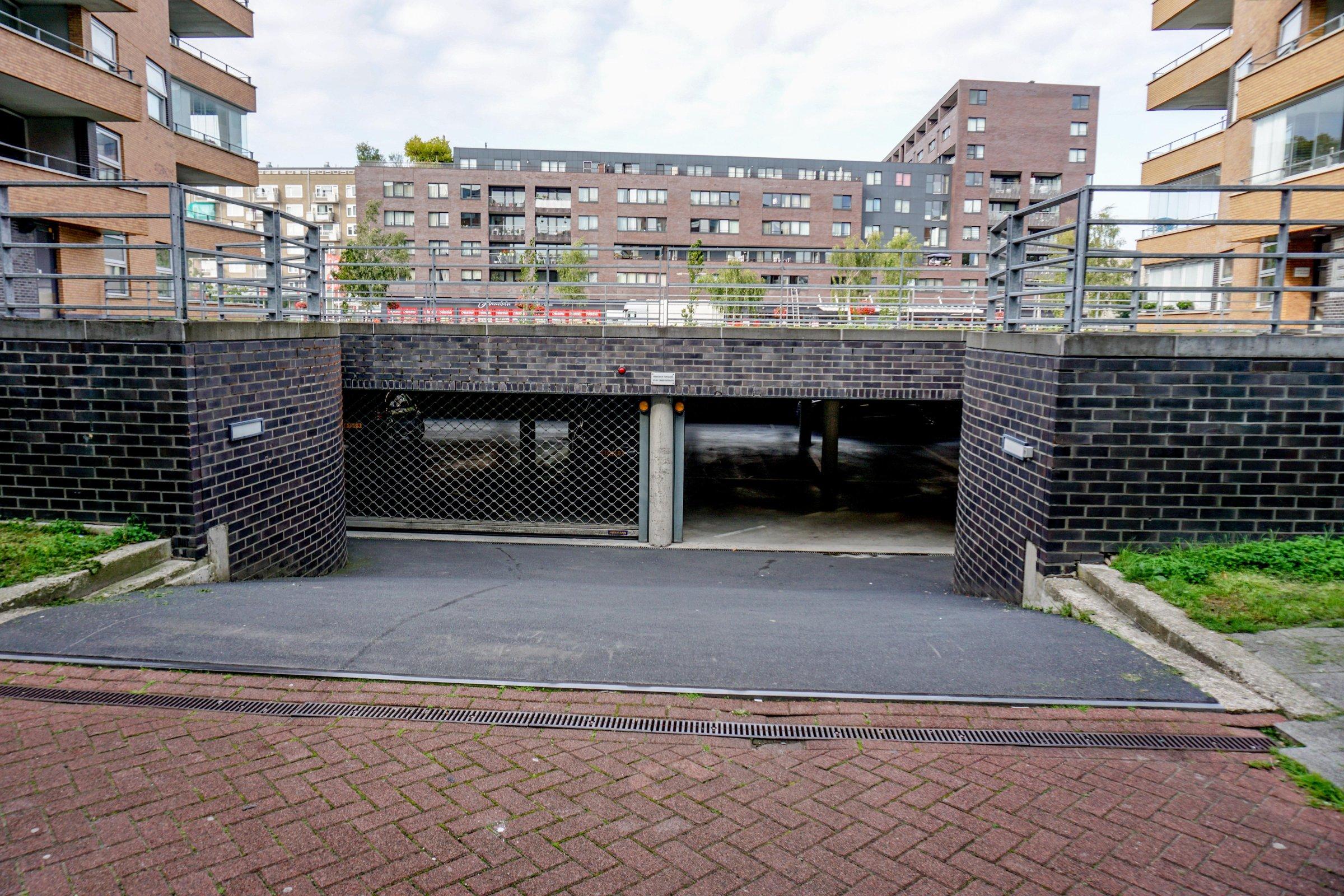 Woning te huur: Jan van Duivenvoordestraat, Amsterdam