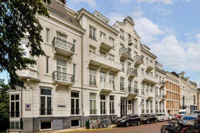 Te huur: Appartement Pieter Cornelisz. Hooftstraat 212 in Amsterdam