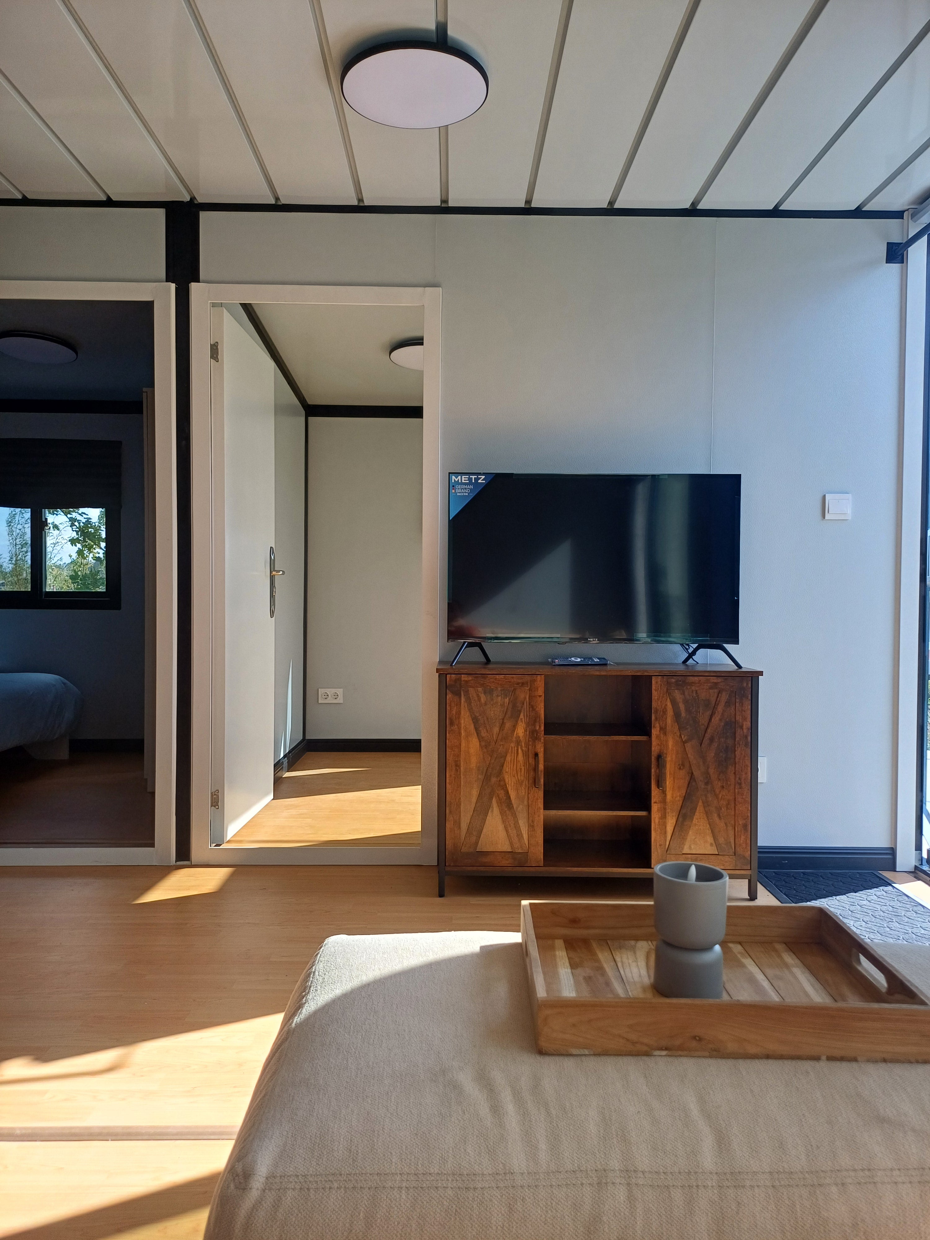 Woning te huur: Oeverwalweg, Almere
