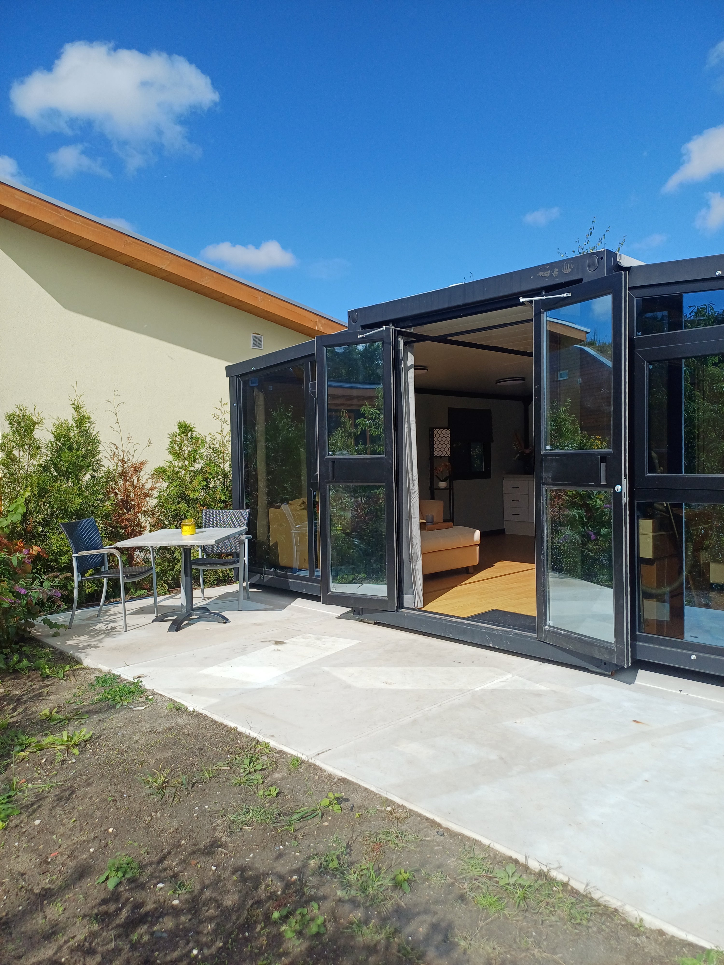 Woning te huur: Oeverwalweg, Almere
