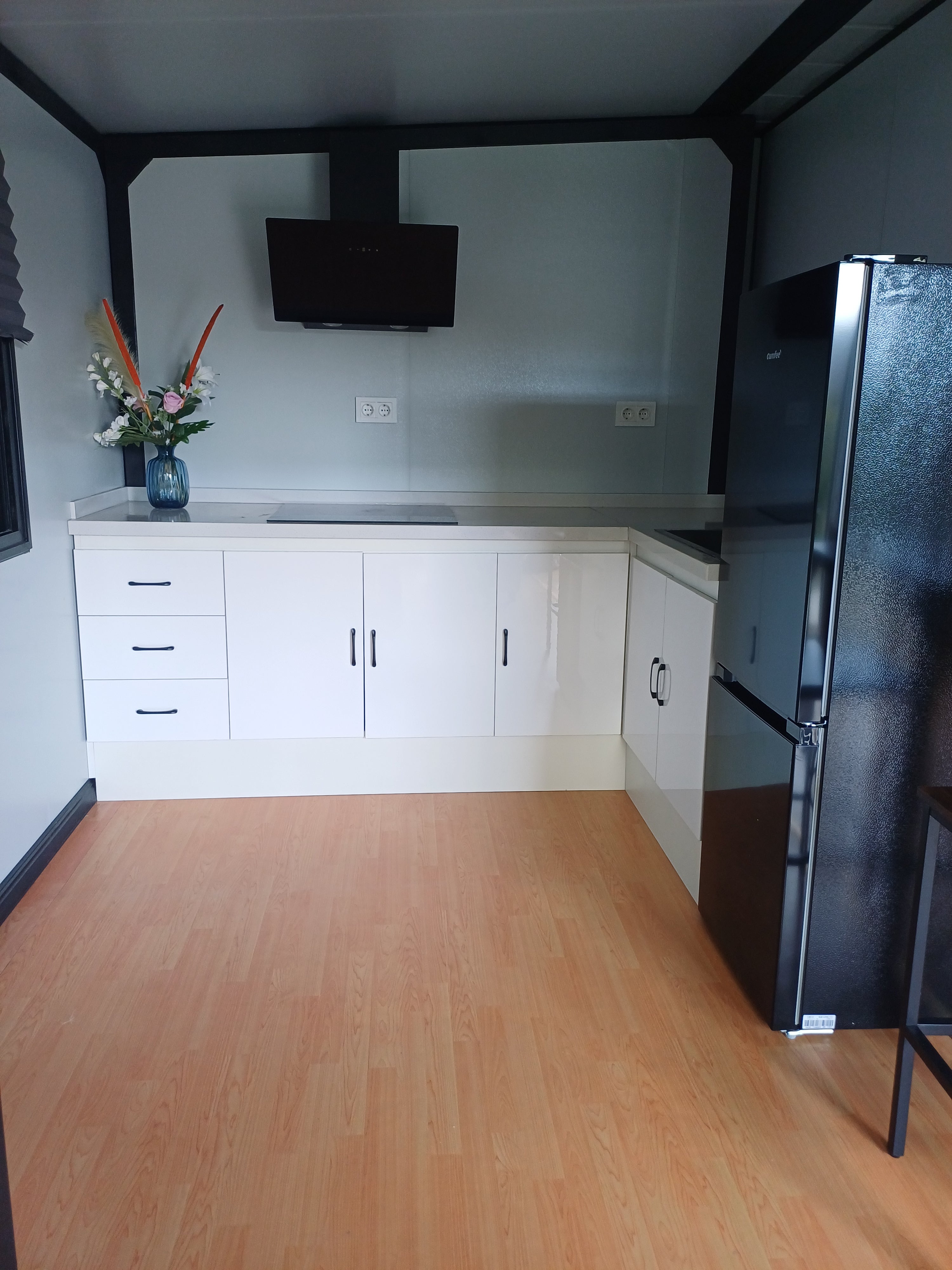 Woning te huur: Oeverwalweg, Almere