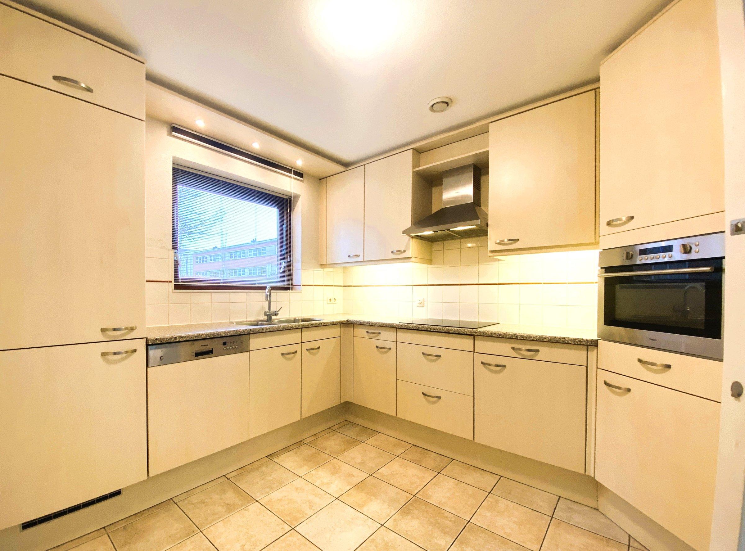 Woning te huur: Schoorsteen, Aalsmeer