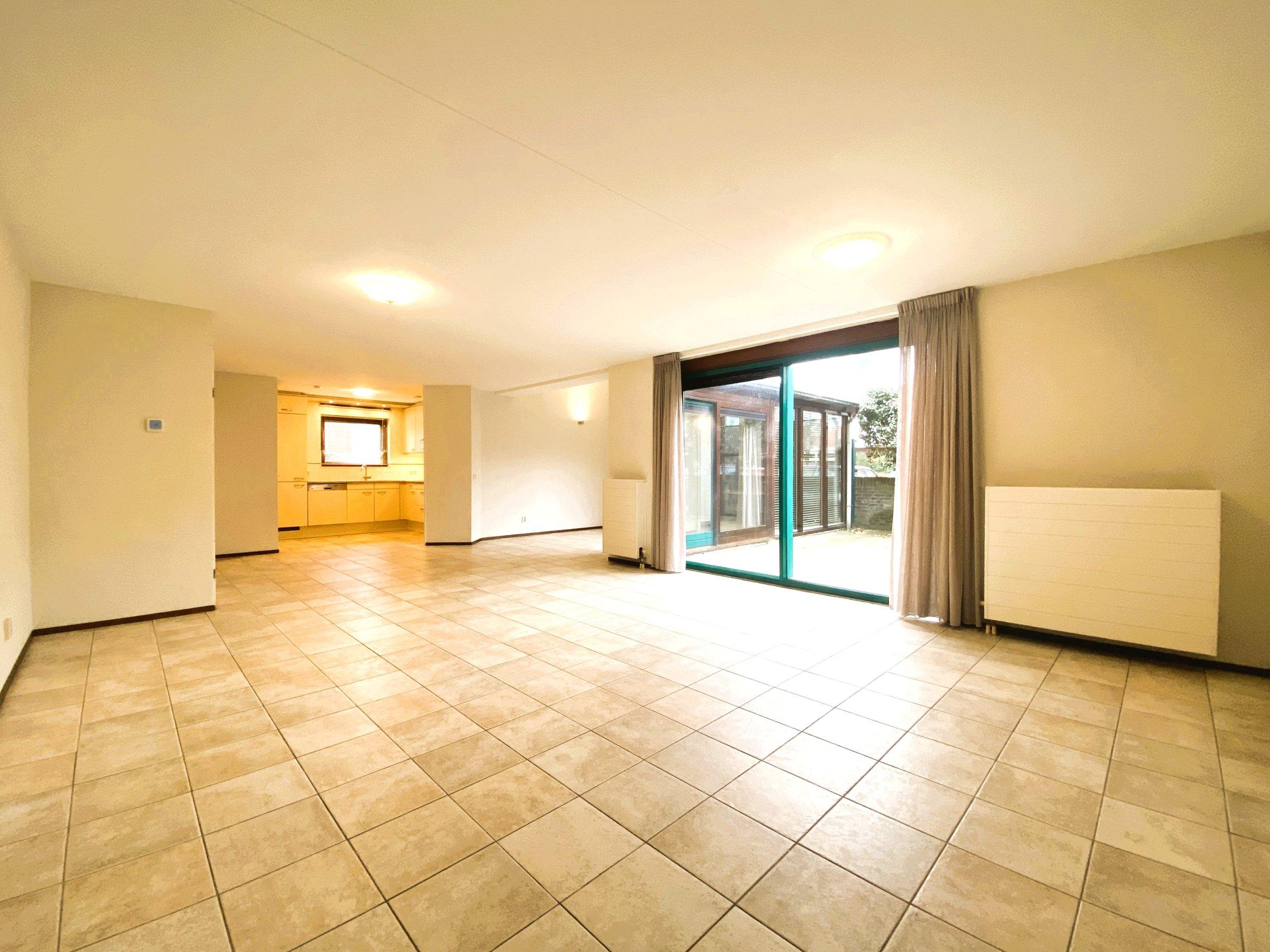 Woning te huur: Schoorsteen, Aalsmeer