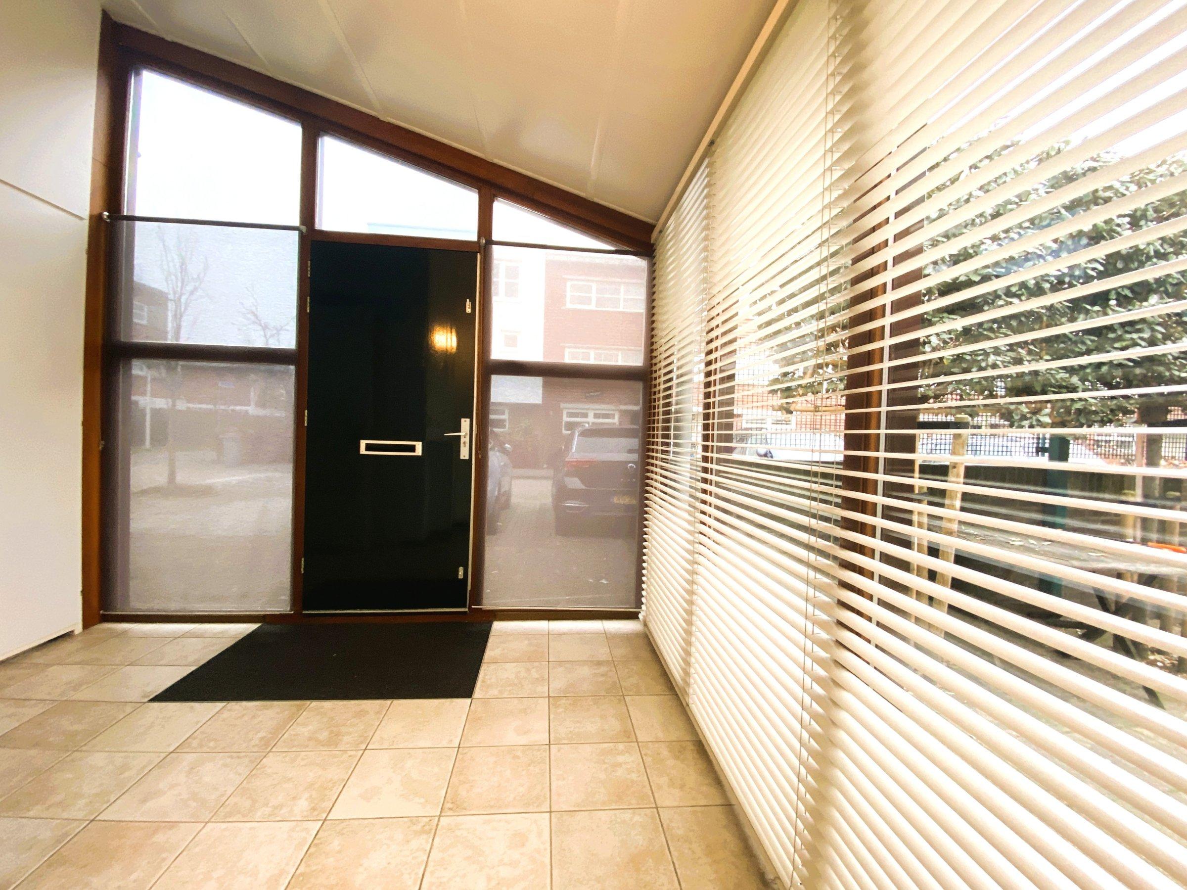 Woning te huur: Schoorsteen, Aalsmeer