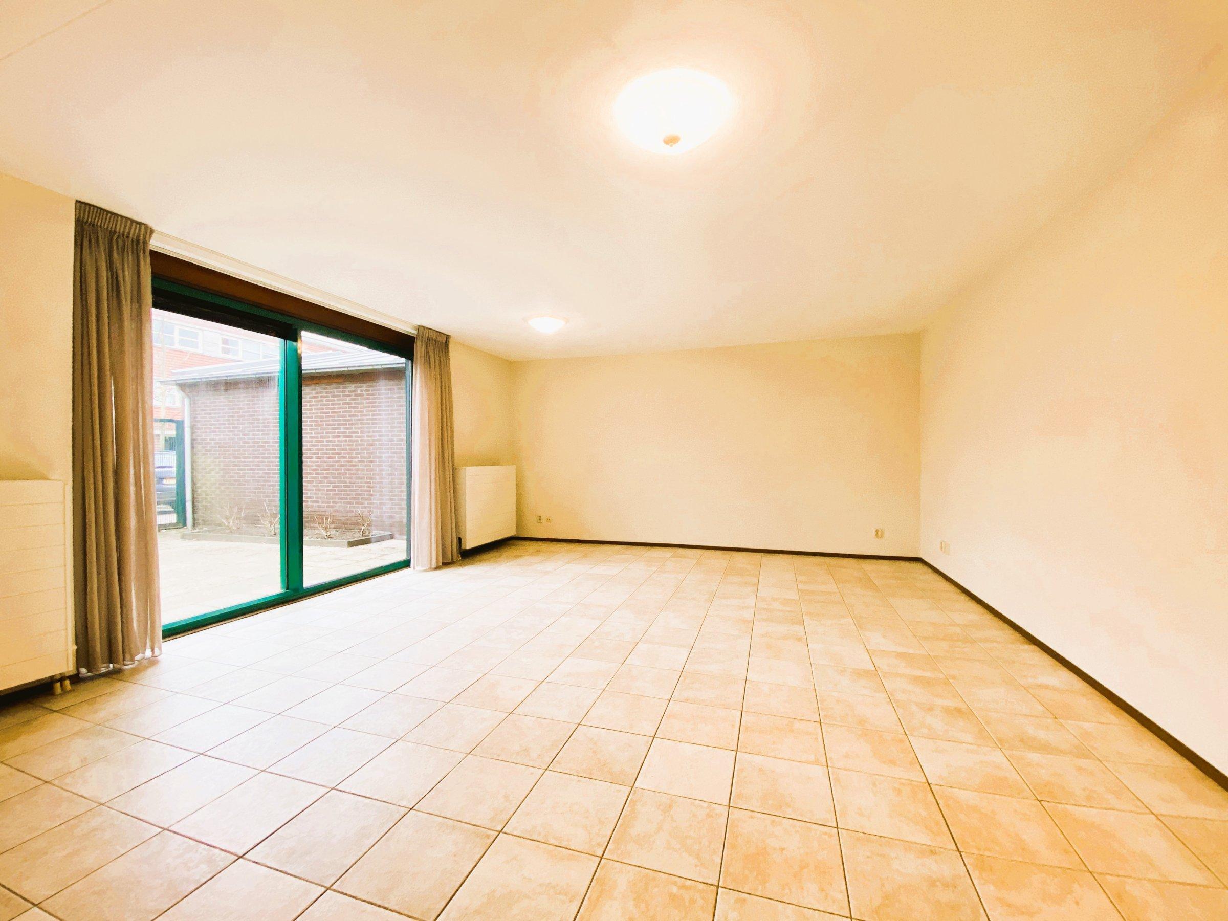 Woning te huur: Schoorsteen, Aalsmeer
