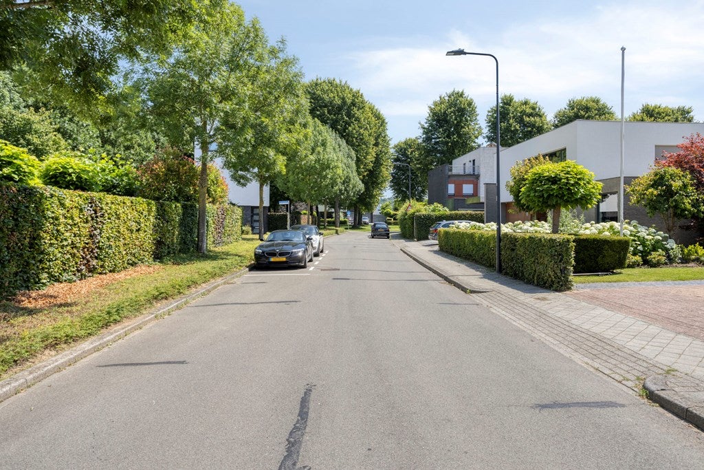 Vrijstaande woning te koop: Savelsbosch 16, Maastricht