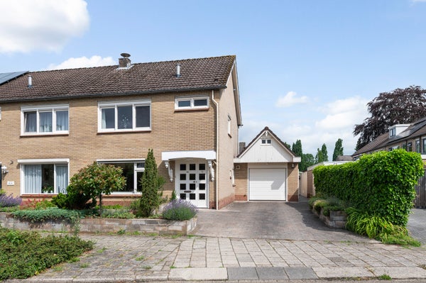 Emmasingel 72 in Groenlo