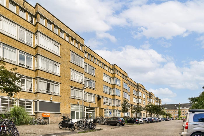 Te huur: Appartement Courbetstraat in Amsterdam