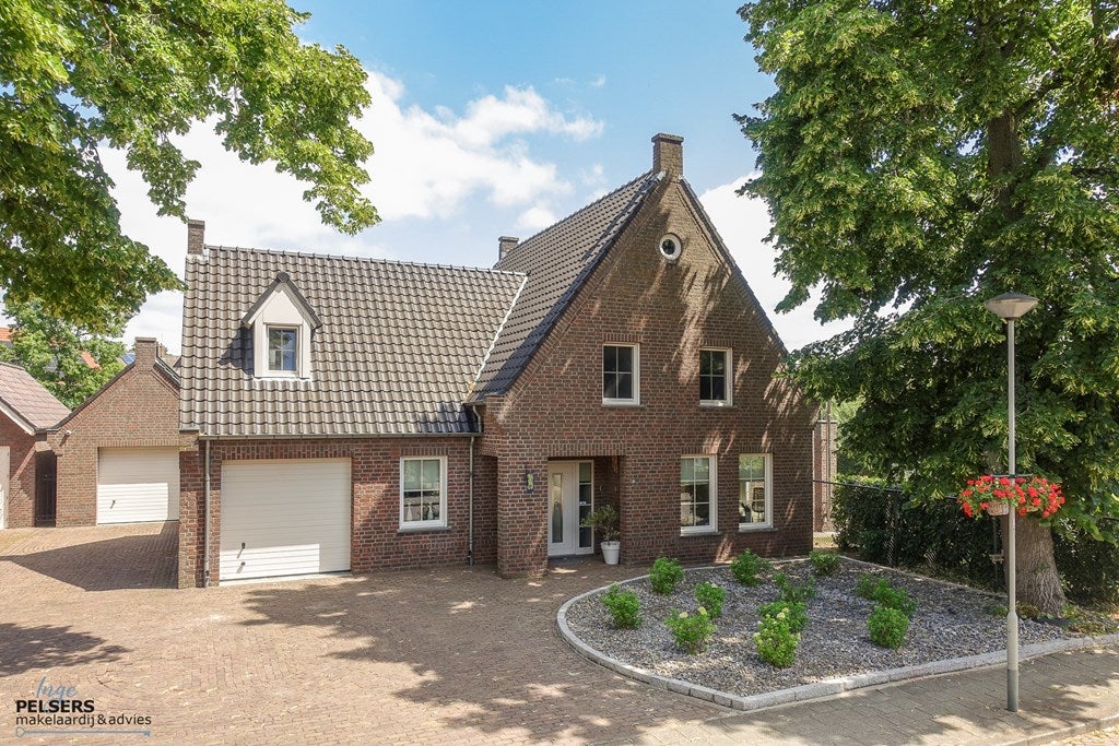 Huis Ruys van Splintersingel 26 in Beesel