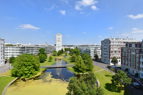 Te huur: Appartement Burgemeester De Monchyplein 154 in Den Haag