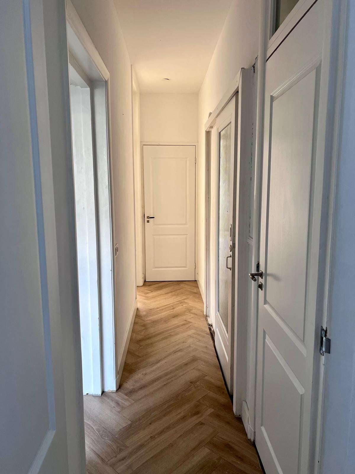 Appartement te huur: Mathenesserweg 27A-01, Rotterdam