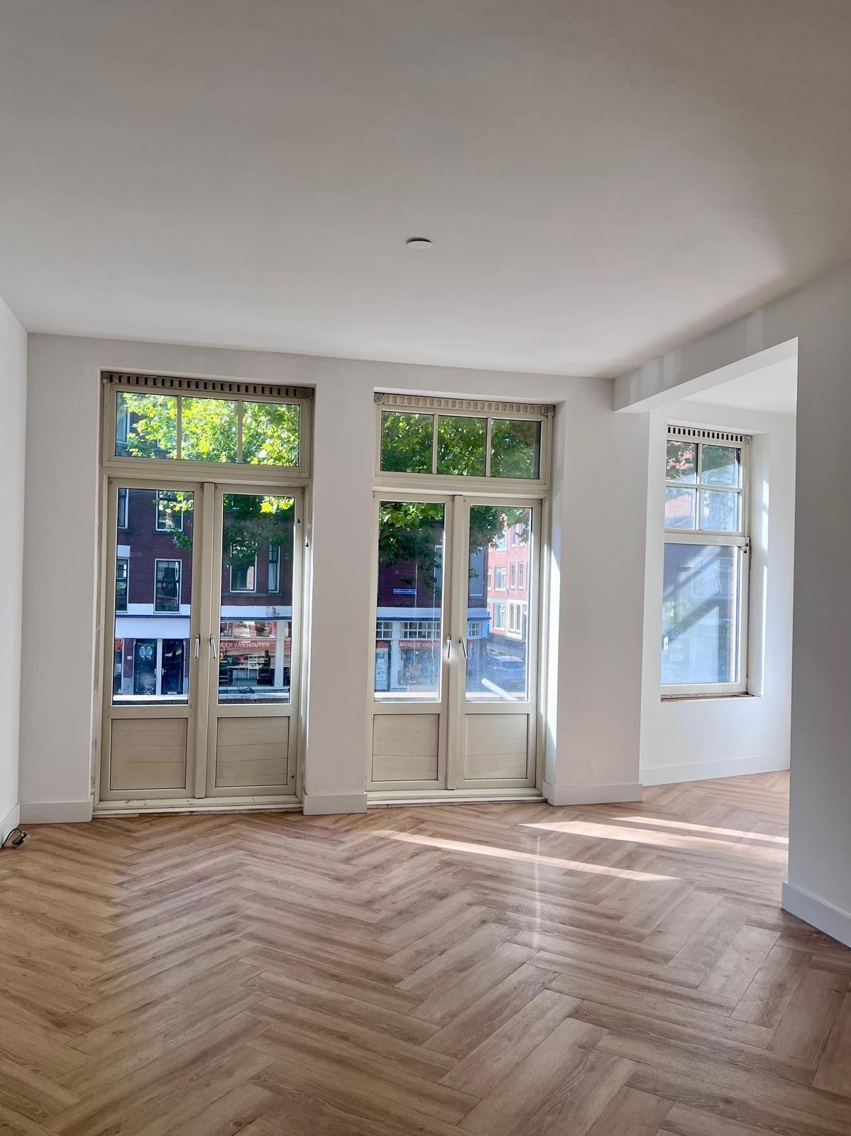 Appartement te huur: Mathenesserweg 27A-01, Rotterdam