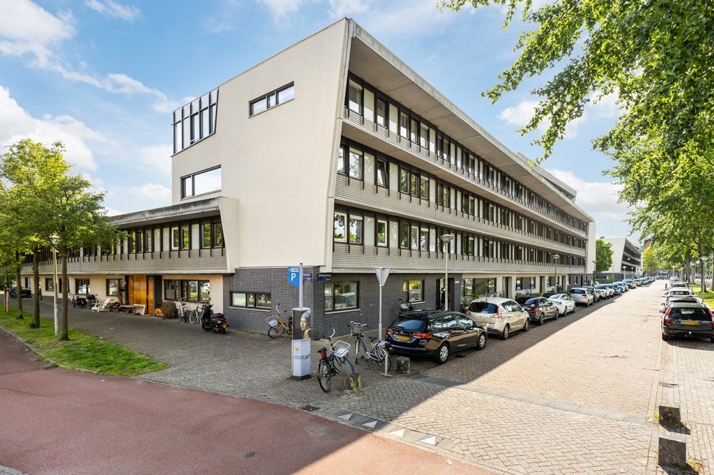 Appartement Leuvenstraat 136 in Amsterdam