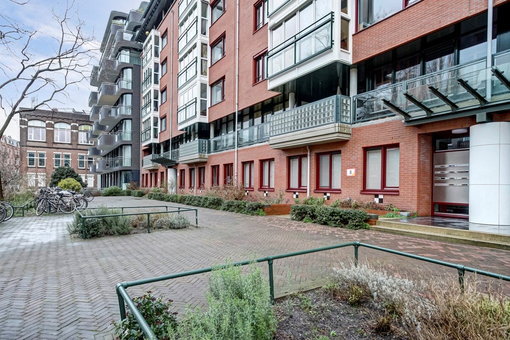 Flat Pieter de Hoochstraat 17 D
