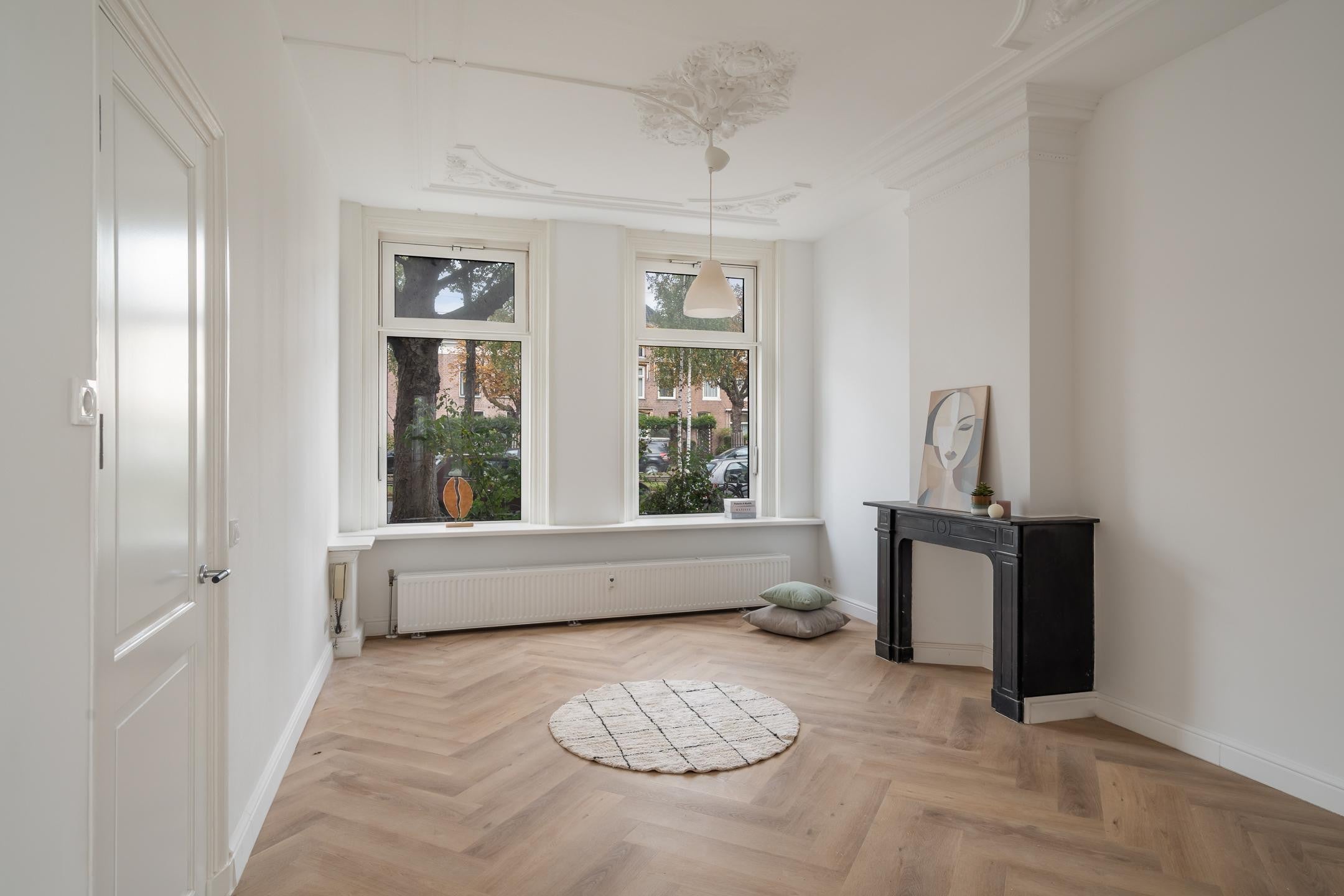 Te huur Appartement Koningin Emmakade in Den Haag