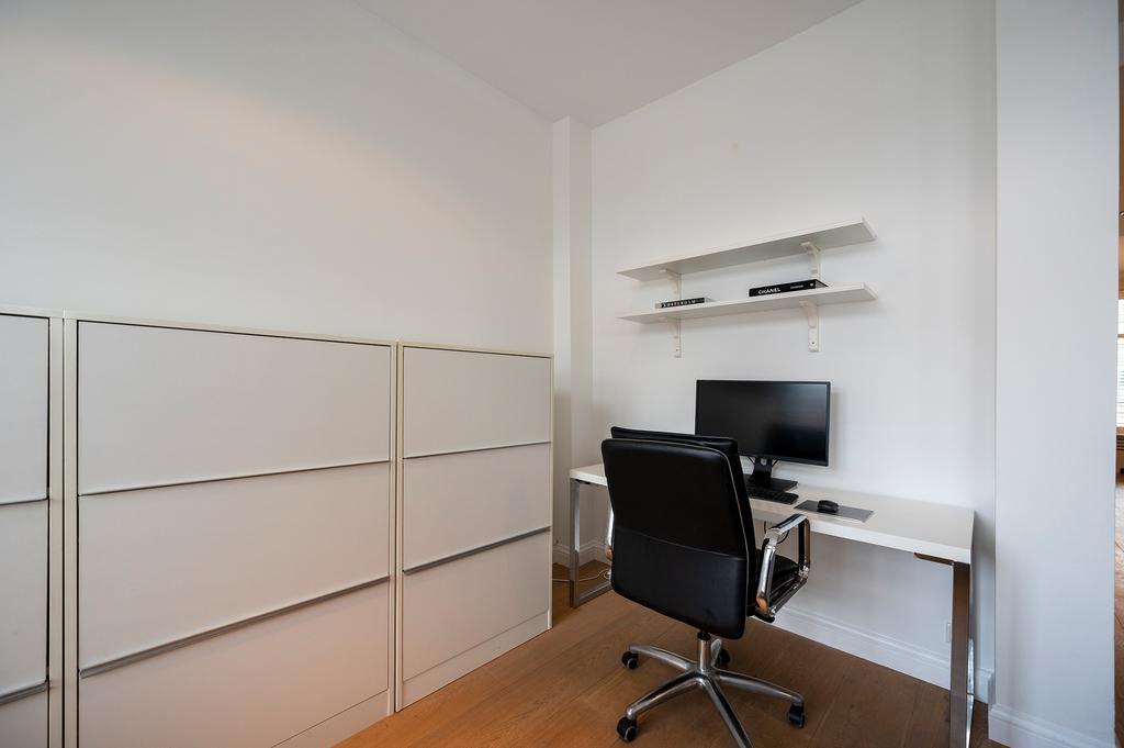Te huur Appartement Koninginneweg in Amsterdam