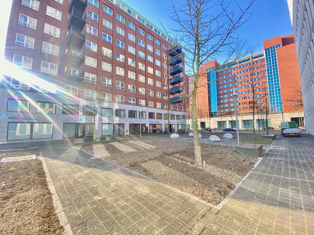 Flat Ernest Groosmanplein 13
