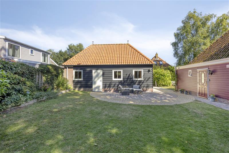 Vrijstaande woning te koop: Dorpsstraat Holysloot 19, Amsterdam