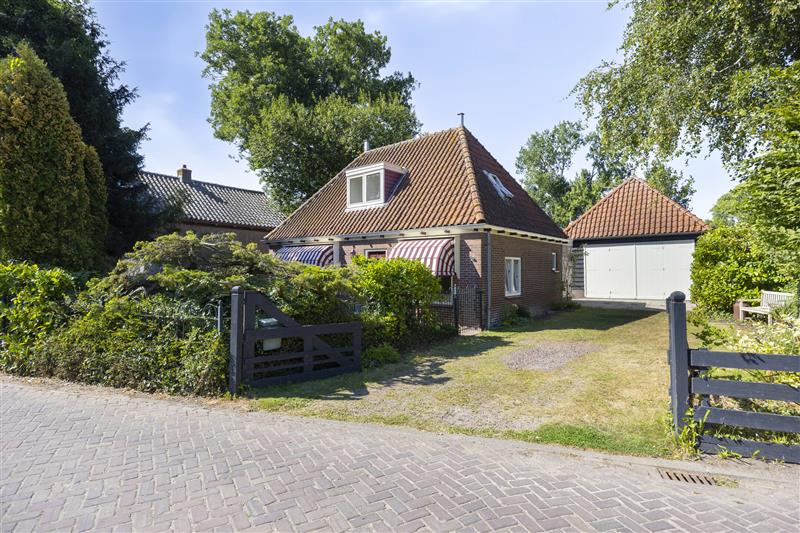Huis Dorpsstraat Holysloot 19 in Amsterdam