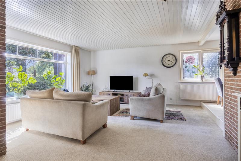 Vrijstaande woning te koop: Dorpsstraat Holysloot 19, Amsterdam