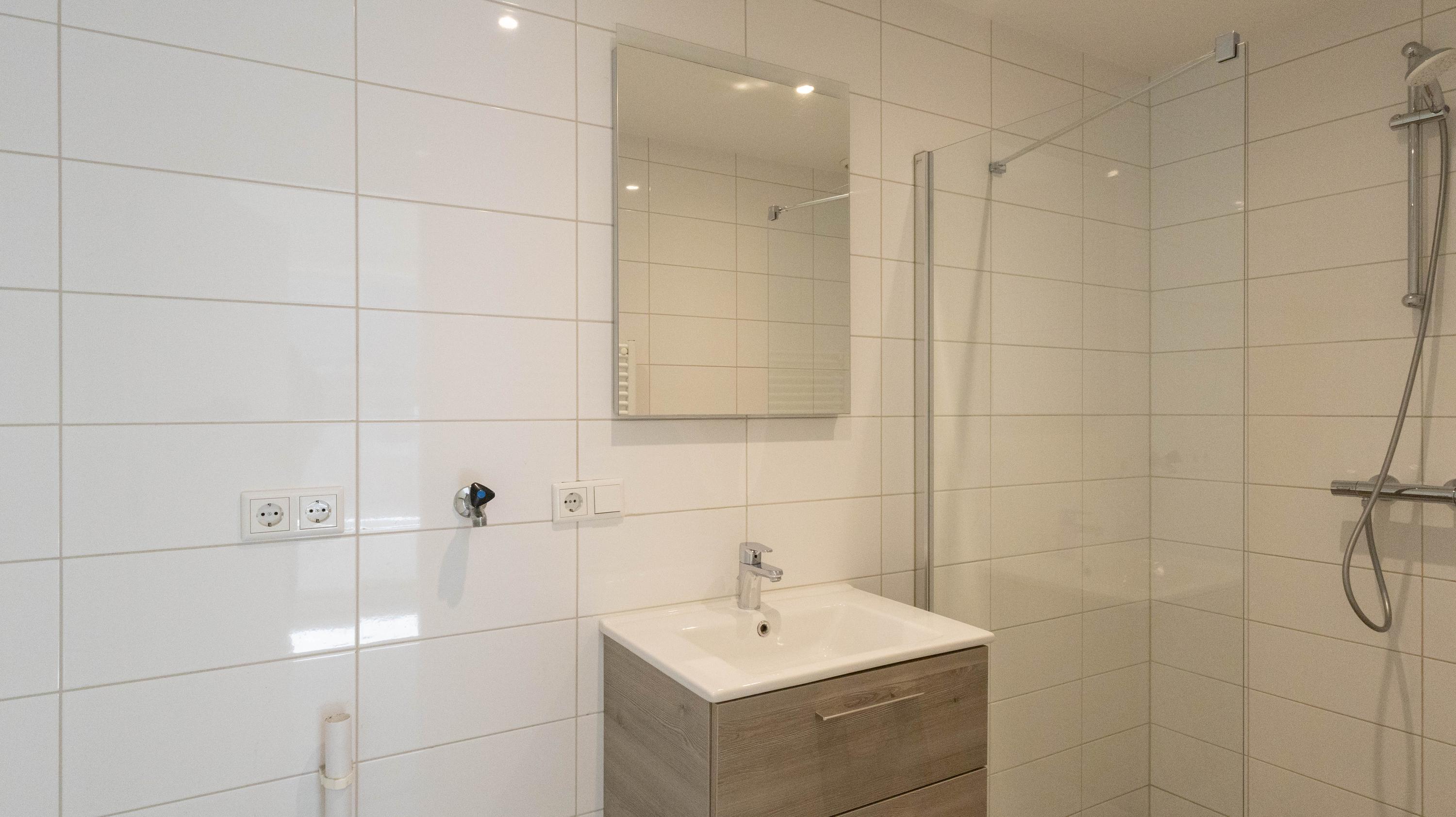 Appartement te huur: Oude Rijn 90C, Leiden