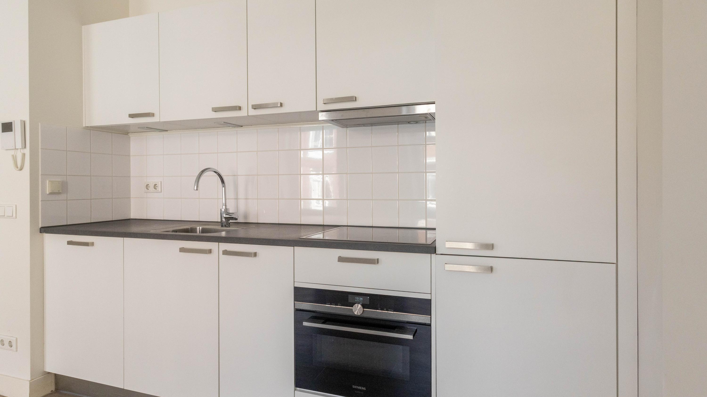 Appartement te huur: Oude Rijn 90C, Leiden