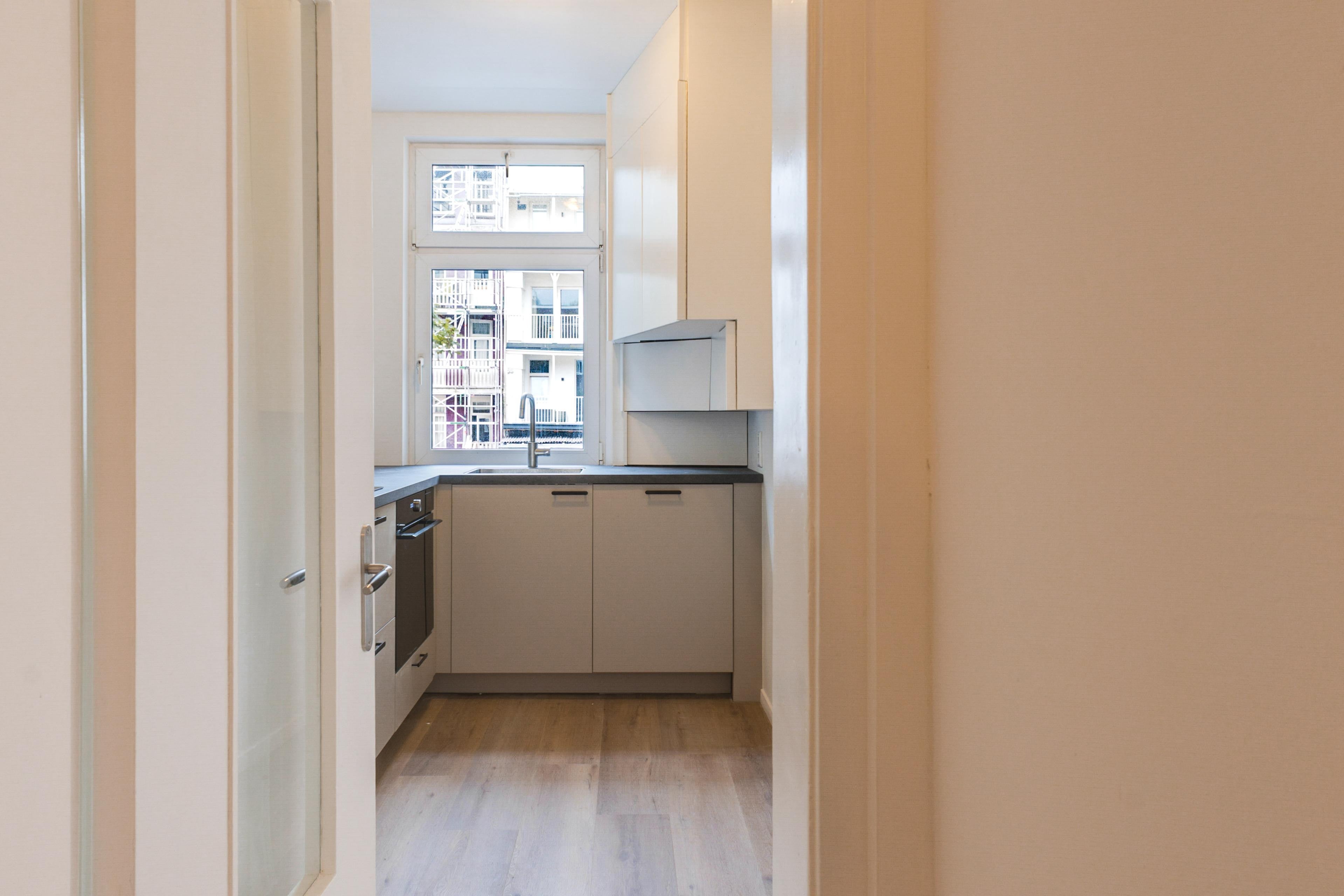 Woning te huur: Ceintuurbaan, Amsterdam