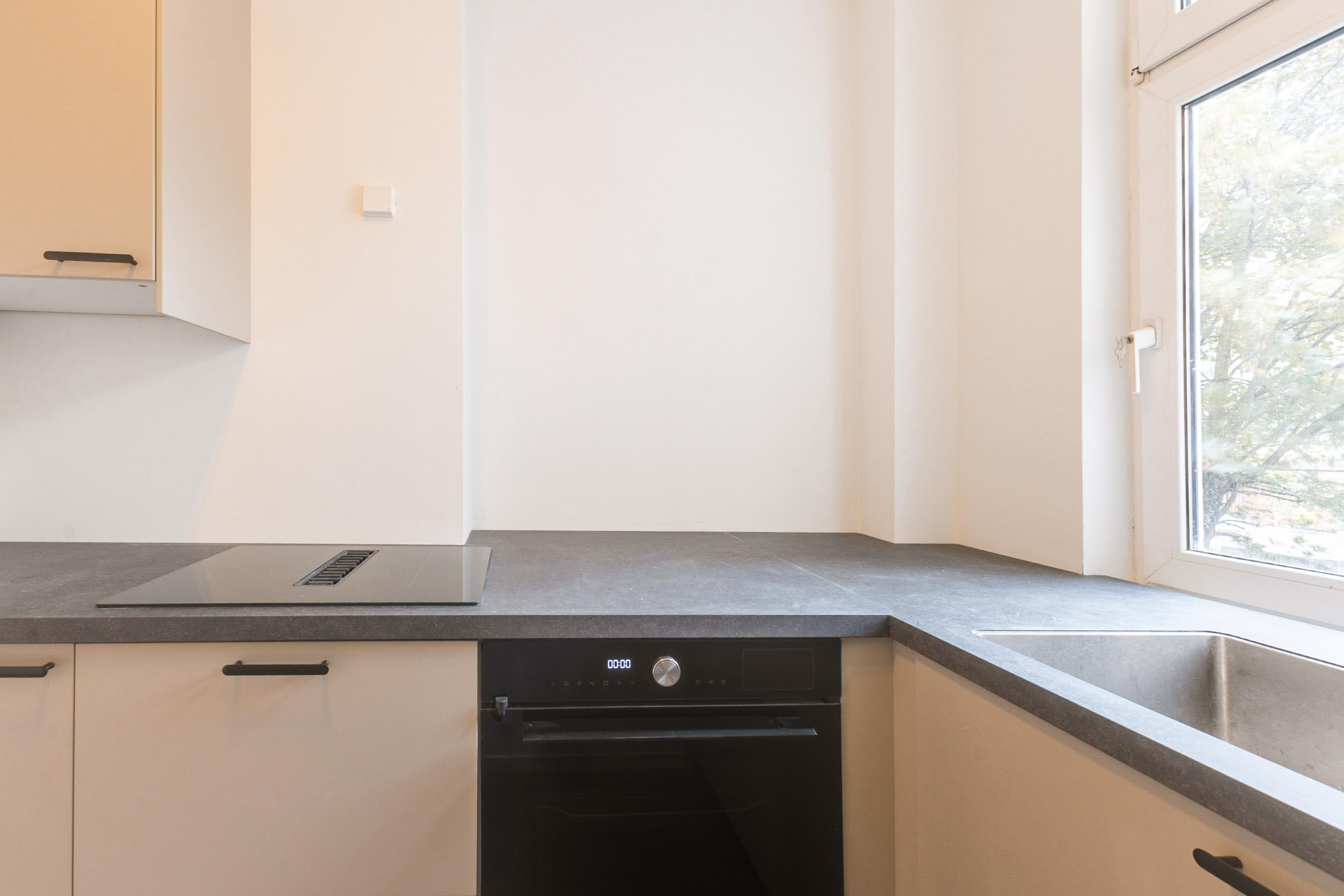 Woning te huur: Ceintuurbaan, Amsterdam