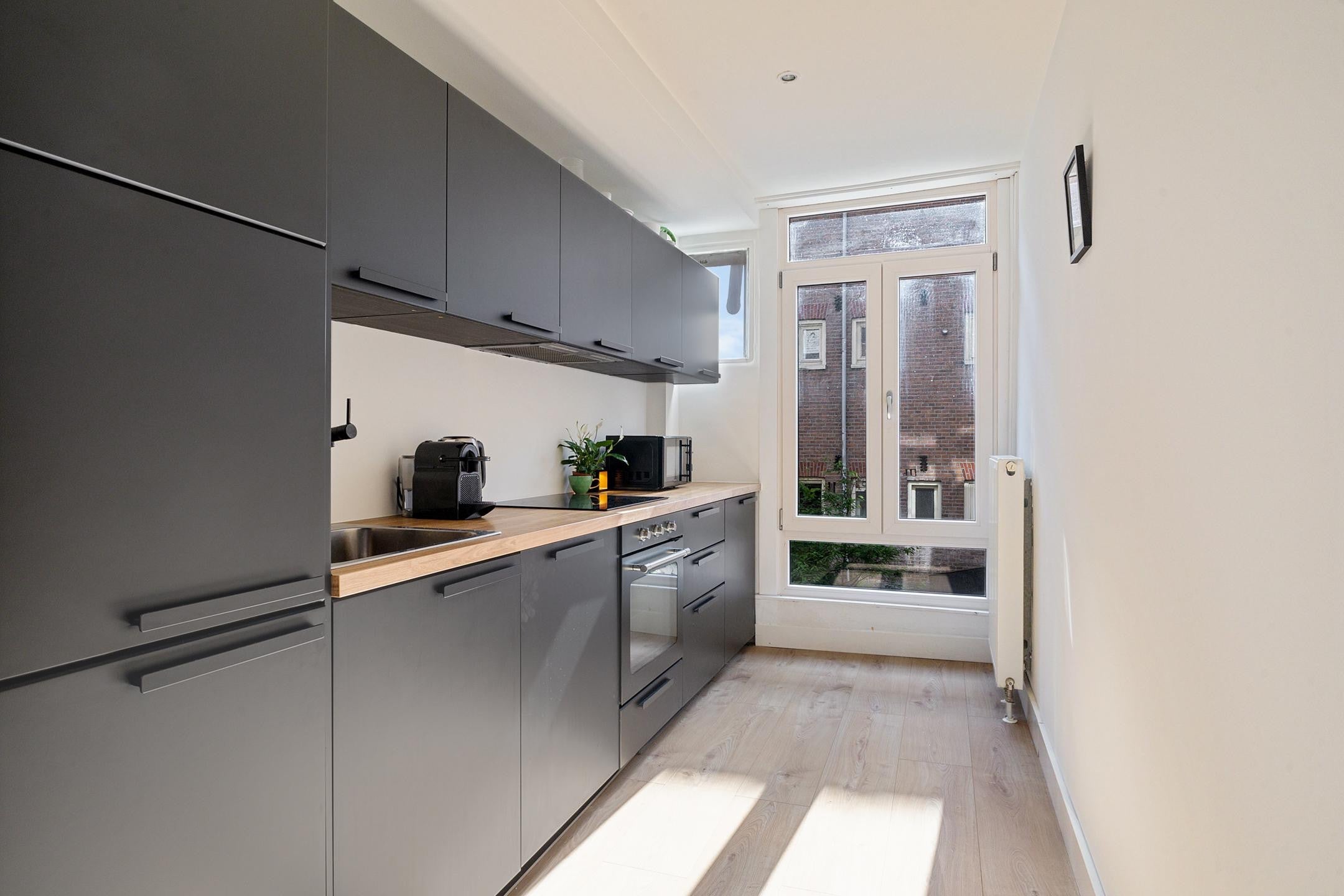 Woning te huur: Marnixkade, Amsterdam